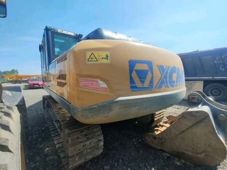 2023 XCMG XE215C, жёлтый, 6480000 рублей, вид 4