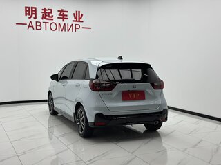 2023 Honda Fit Crosstar IV Рестайлинг, белый, 975000 рублей, вид 5
