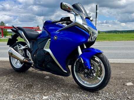 2012 Honda VFR 1200, синий, 800000 рублей, вид 1