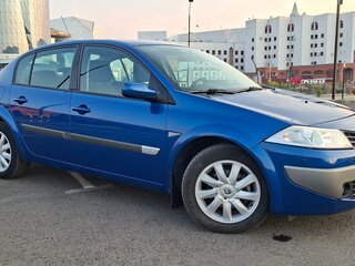 2006 Renault Megane II Рестайлинг, синий, 590000 рублей, вид 3