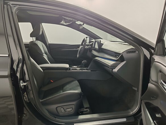2025 Toyota Camry IX (XV80) China Market, чёрный, 5100000 рублей - вид 8