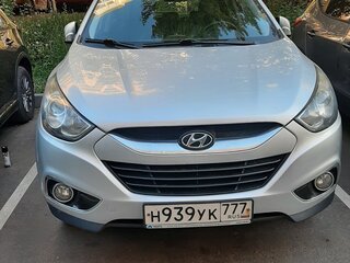 2011 Hyundai ix35 I, серебристый, 990000 рублей, вид 1