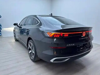 2023 Volkswagen Lamando L II, серый, 1800000 рублей, вид 4