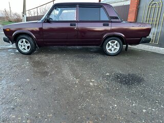 2011 Lada (ВАЗ) 2107, пурпурный, 240000 рублей, вид 4
