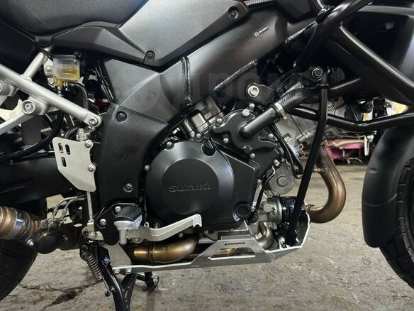 2015 Suzuki V-Strom 1000, красный, 780000 рублей - вид 37