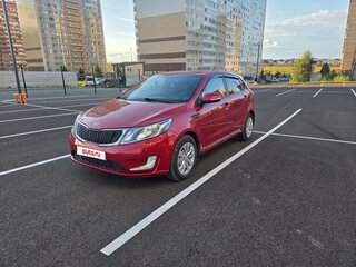 2012 Kia Rio 5-speed III, красный, 740000 рублей, вид 1