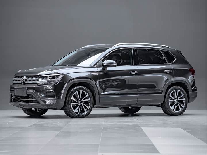 Открыть фотографии: Volkswagen Tharu I
