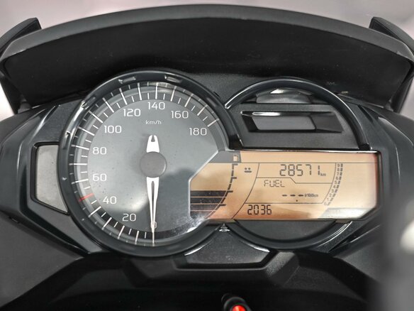 2015 BMW C 650 GT, серый, 569000 рублей - вид 8