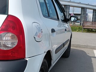 2005 Renault Clio II Рестайлинг 2, белый, 240000 рублей, вид 4