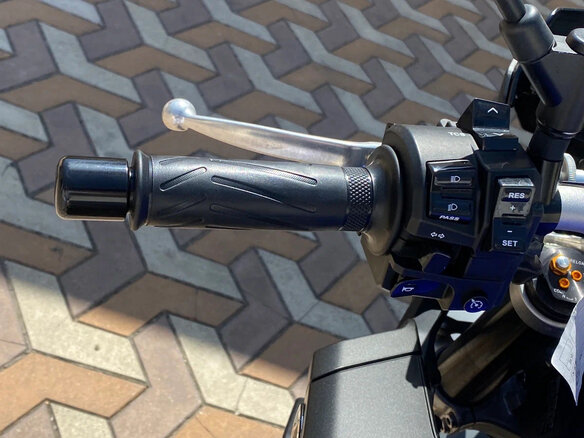 2020 Yamaha MT-10, синий, 1525000 рублей - вид 9