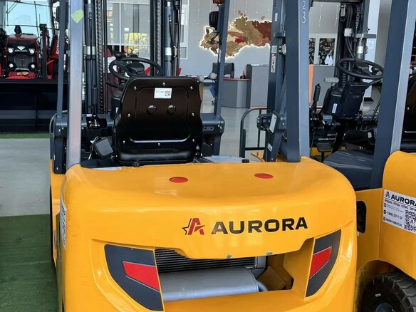 2025 Aurora CPCD15, жёлтый, 1560000 рублей - вид 2