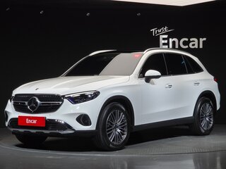 2026 Mercedes-Benz GLC 300 II (X254), белый, 7800000 рублей, вид 1