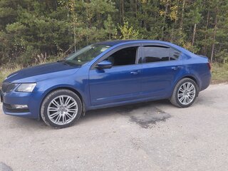 2019 Skoda Octavia III (A7) Рестайлинг, синий, 850000 рублей, вид 4