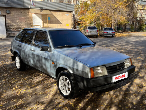 2001 Lada (ВАЗ) 2109, серебристый, 120000 рублей - вид 1