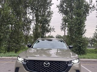 2023 Mazda CX-50, бежевый, 3000000 рублей, вид 2