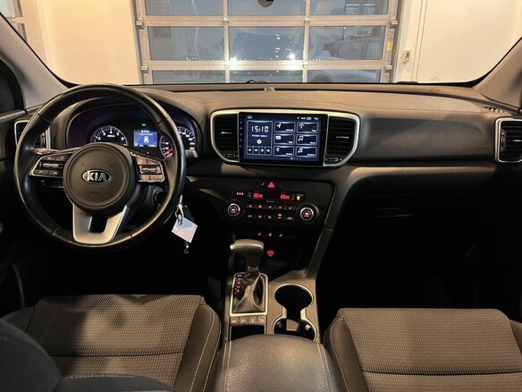 2021 Kia Sportage IV Рестайлинг, серый, 2540000 рублей - вид 8