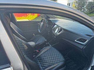 2018 Hyundai Solaris II, серебристый, 1250000 рублей, вид 5