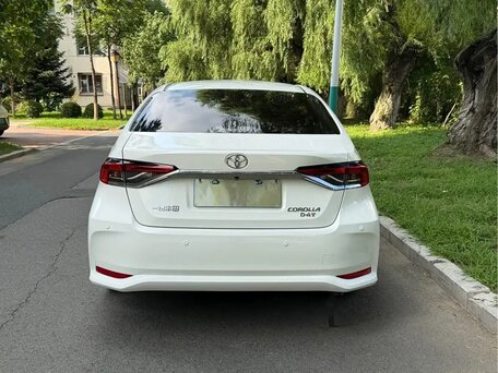 2023 Toyota Corolla XII (E210), белый, 1550000 рублей, вид 5