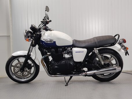 2014 Triumph Bonneville, белый, 659000 рублей, вид 5