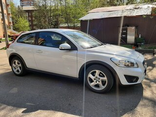 2011 Volvo C30 I Рестайлинг, белый, 1400000 рублей, вид 2