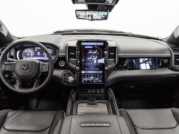 2026 Ram 1500 Crew Cab eTorque V Рестайлинг, чёрный, 11090000 рублей - вид 18