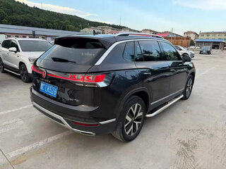 2022 Volkswagen Tayron I Рестайлинг, чёрный, 2245000 рублей, вид 4