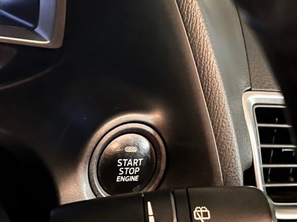 2014 Mazda 3 III (BM), красный, 990000 рублей - вид 5