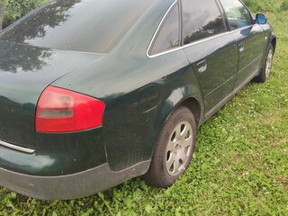 1998 Audi A6 II (C5), зелёный, 280000 рублей, вид 3