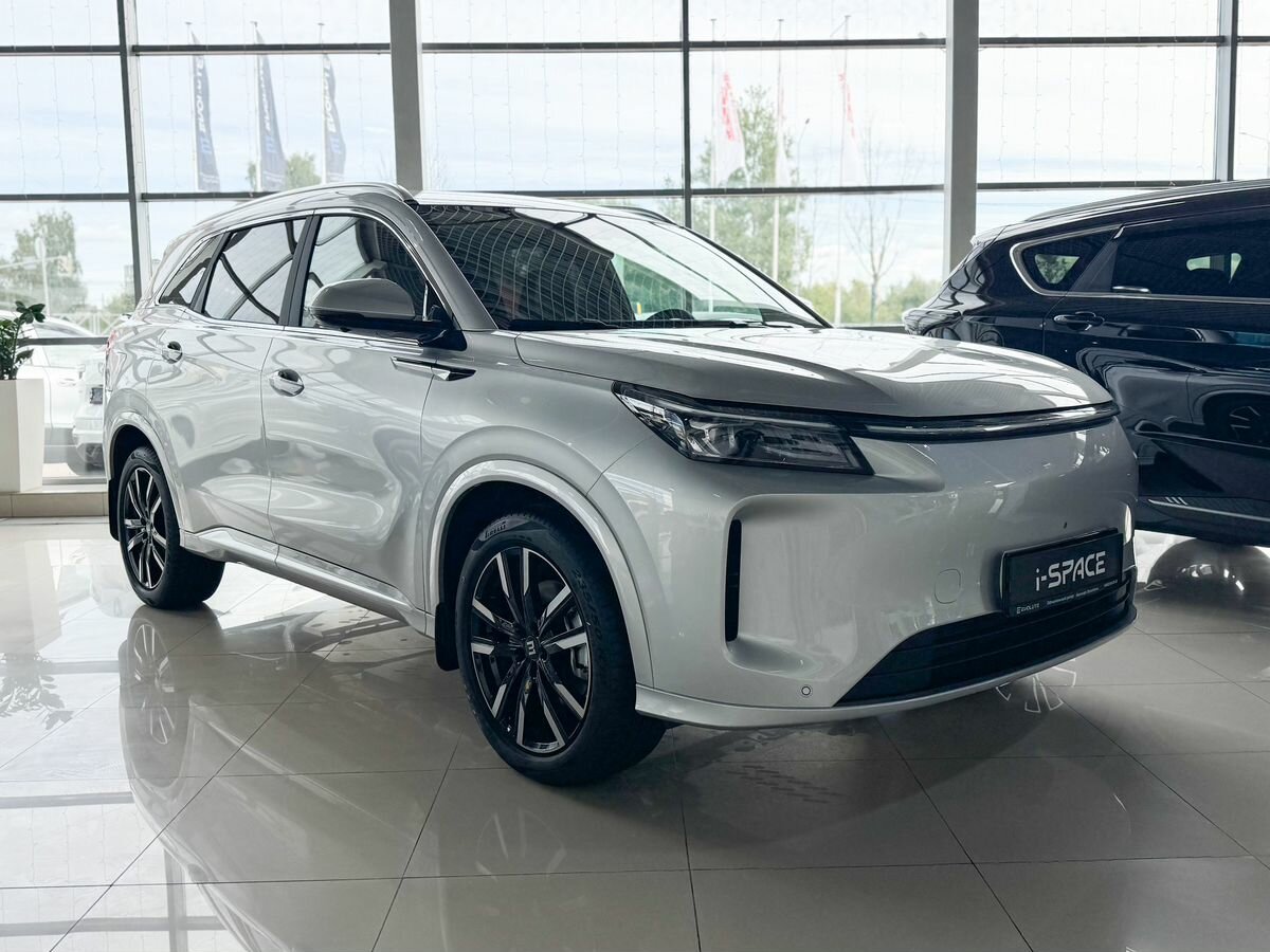 Открыть фотографии: Evolute i-Space I Рестайлинг
