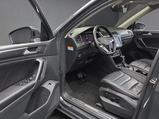 2021 Volkswagen Tiguan II Рестайлинг, серый, 3250000 рублей, вид 5