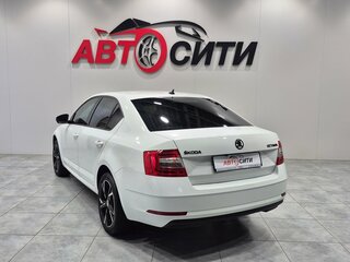 2020 Skoda Octavia III (A7) Рестайлинг, белый, 1871000 рублей, вид 5