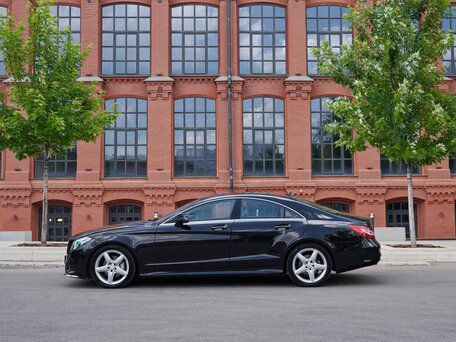 2015 Mercedes-Benz CLS 250 BlueTEC II (C218) Рестайлинг, чёрный, 2650000 рублей, вид 3