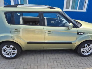 2010 Kia Soul I, зелёный, 1500000 рублей, вид 3