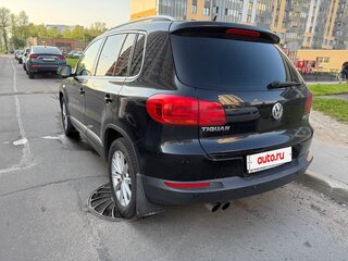 2013 Volkswagen Tiguan I Рестайлинг, чёрный, 1600000 рублей, вид 4