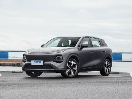 2026 Changan Qiyuan Q05 40.3 kWh II, розовый, 1885000 рублей, вид 3