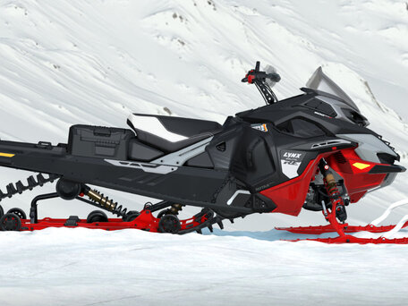 2026 BRP Lynx Brutal RE 900, чёрный, 2990000 рублей, вид 2