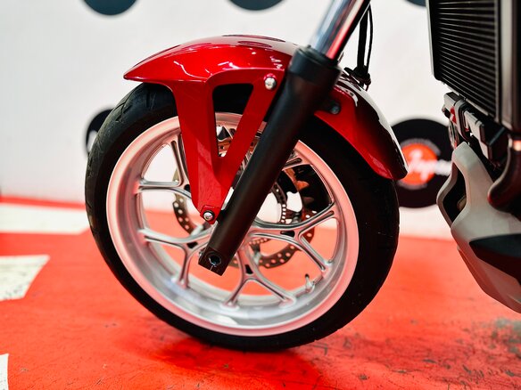 2017 Honda NC 750X, красный - вид 13