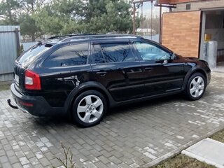 2012 Skoda Octavia Scout II (A5) Рестайлинг, чёрный, 1650000 рублей, вид 3