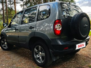 2013 Chevrolet Niva I Рестайлинг, серый, 520000 рублей, вид 3