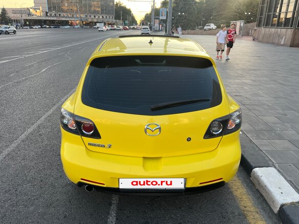 2006 Mazda 3 I (BK), жёлтый - вид 3