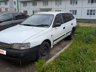 1995 Toyota Caldina I, белый, 165000 рублей, вид 2