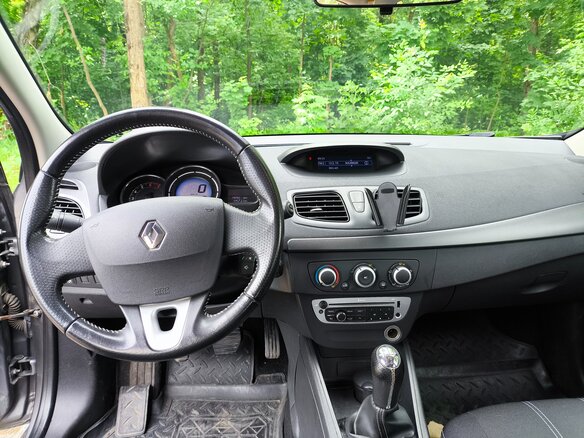 2013 Renault Fluence I Рестайлинг, серый, 900000 рублей - вид 15