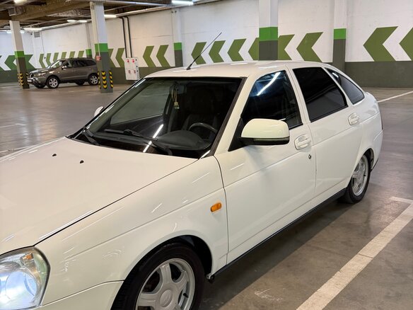 2012 Lada (ВАЗ) Priora I, белый, 530000 рублей - вид 1