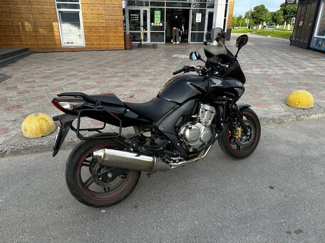 2011 Honda CBF 600, чёрный, 490000 рублей, вид 3