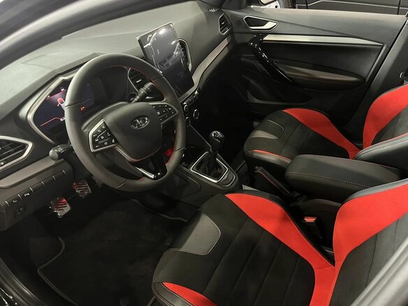 2026 Lada (ВАЗ) Vesta SW Sport I Рестайлинг (NG), чёрный, 2562000 рублей - вид 6