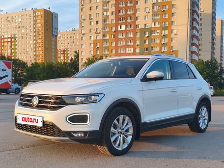 2022 Volkswagen T-Roc I (China Market), белый, 2700000 рублей, вид 1