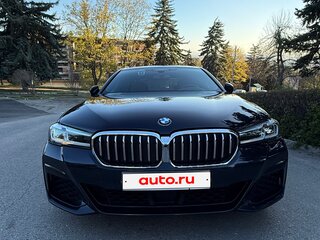 2022 BMW 5 серии 520i VII (G30/G31/G38) Рестайлинг, синий, 5200000 рублей, вид 2