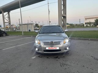 2006 Toyota Avensis II Рестайлинг, серебристый, 590000 рублей, вид 1