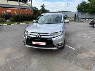 2016 Mitsubishi Outlander III Рестайлинг 2, серебристый, 2350000 рублей, вид 2
