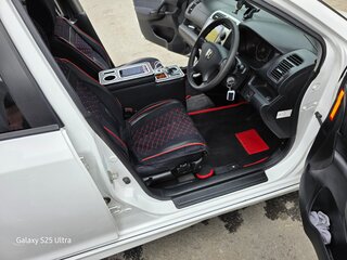 2004 Honda Civic VII Рестайлинг, белый, 635000 рублей, вид 5